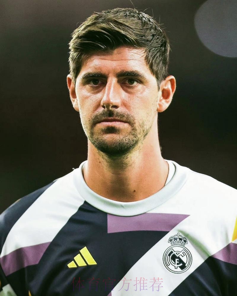 库尔图瓦:称赞球队本场表现 遇困境时不能哭 库尔图瓦:称赞球队本场表现 遇困境时不能哭